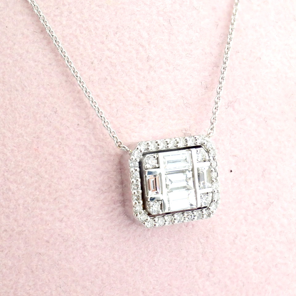 Natural Diamond 18K White Gold Necklace