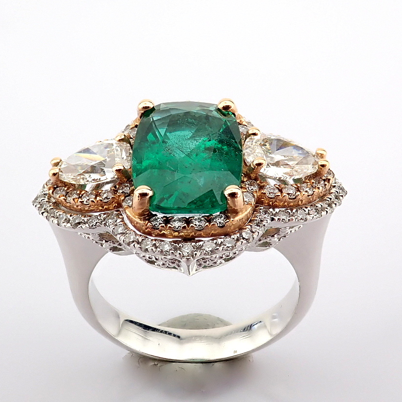Natural Diamond 18K White Gold Ring