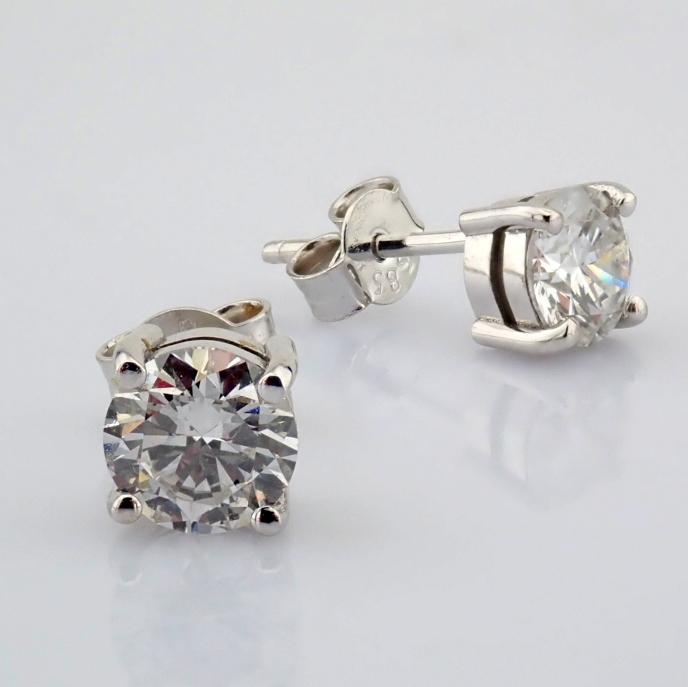 Round Cut Lab-Grown Diamond Earring - 1.5 Total Carat (MDI Certified)