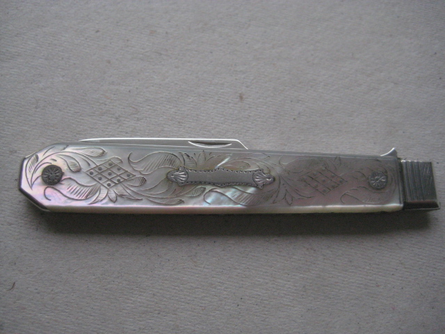 Victorian Matching Mother of Pearl Hafted Silver Bladed Folding Fruit Knife and Folding Fork