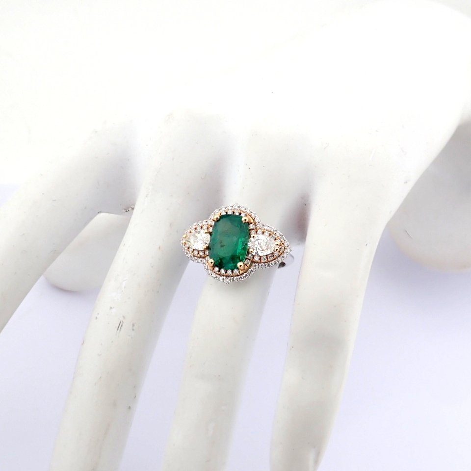 Natural Diamond 18K White Gold Ring