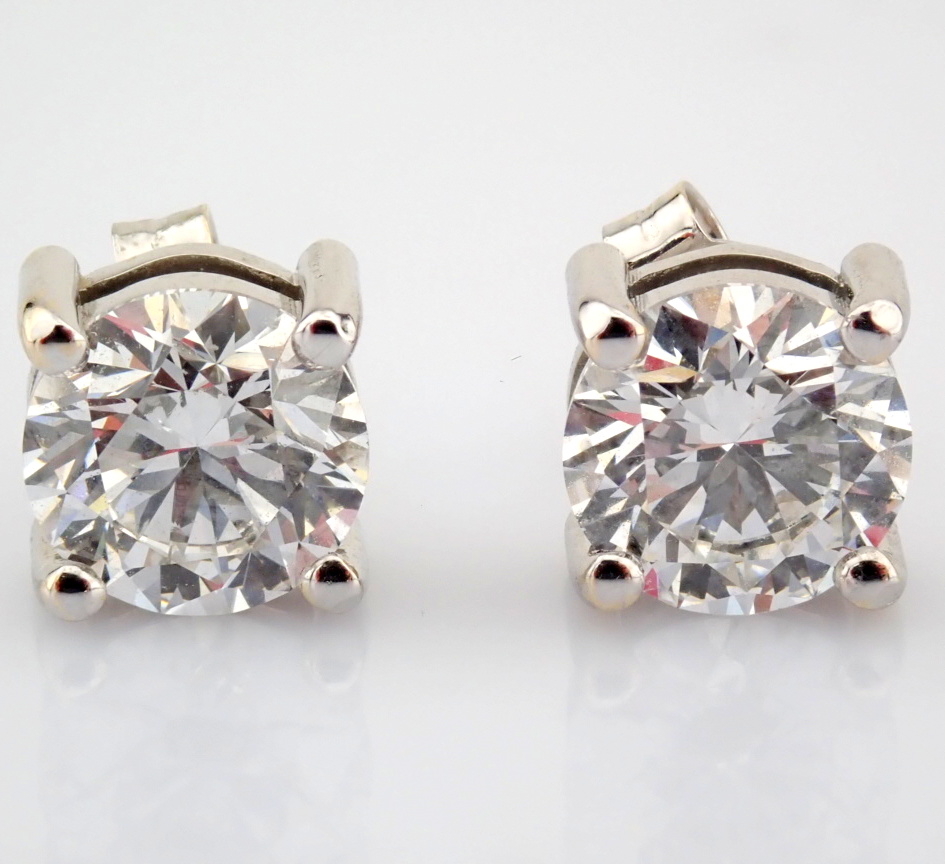 Round Cut Lab-Grown Diamond Earring - 2.9 Total Carat (IGI Certified)