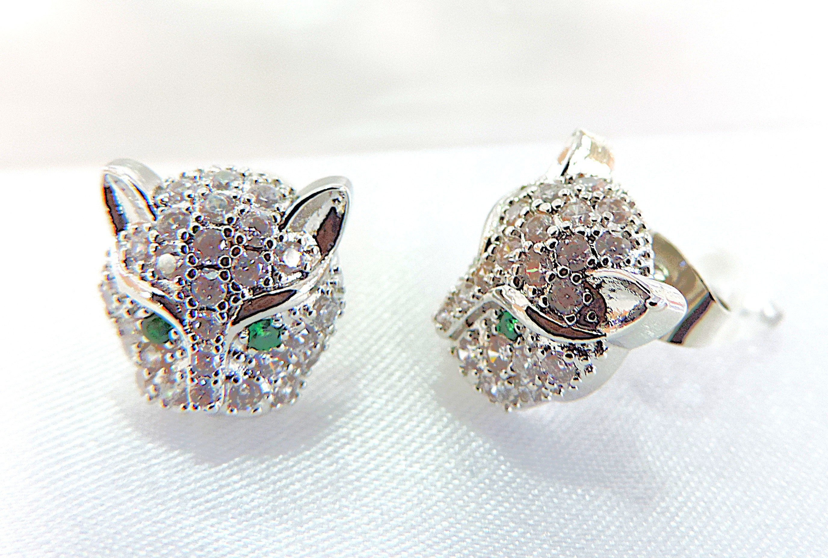 White Zircon Gemstone Panther Head Stud Earrings 'New'
