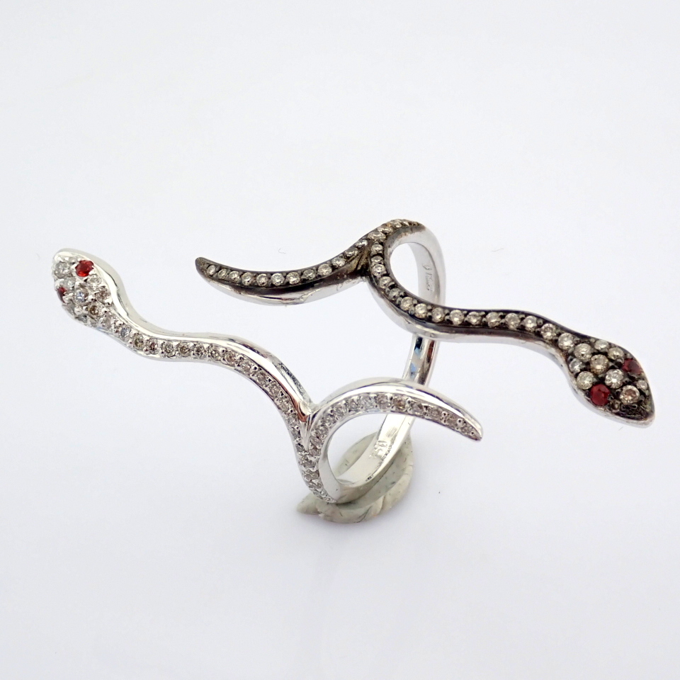Natural Diamond 18K White Gold Ring