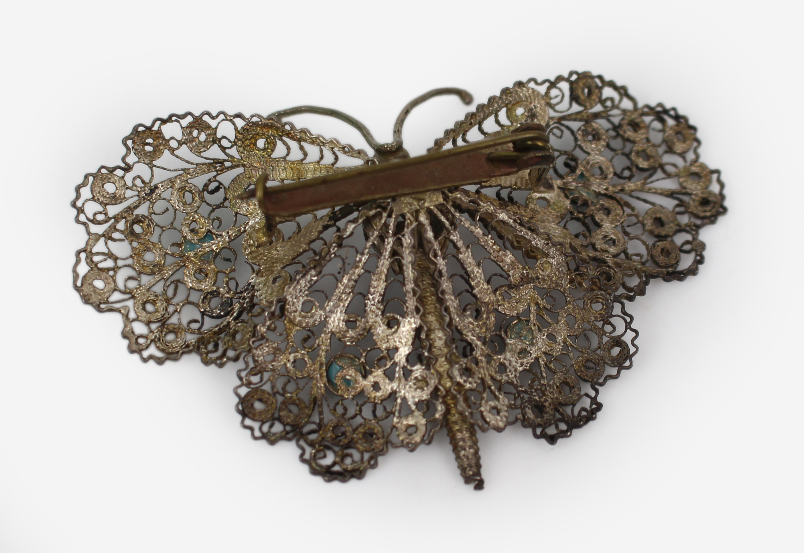 Early 20th Century Silver Filigree Butterfly Brooch with Turquoise Cabochons