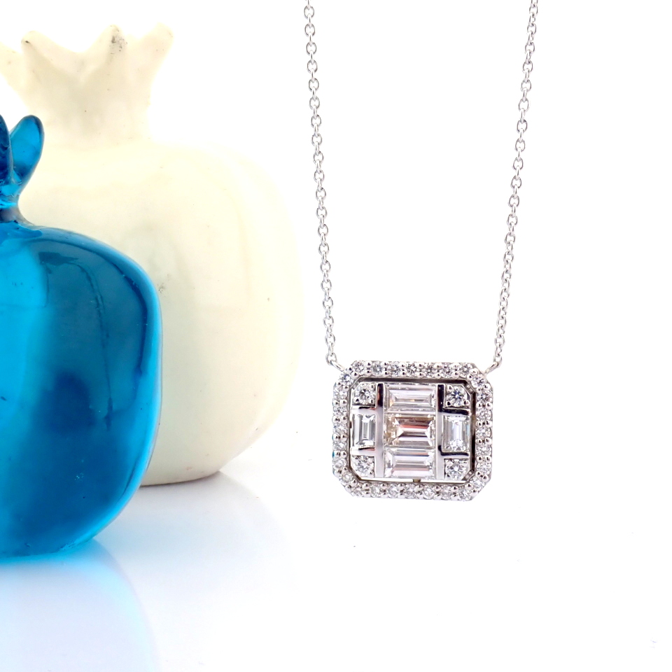Natural Diamond 18K White Gold Necklace