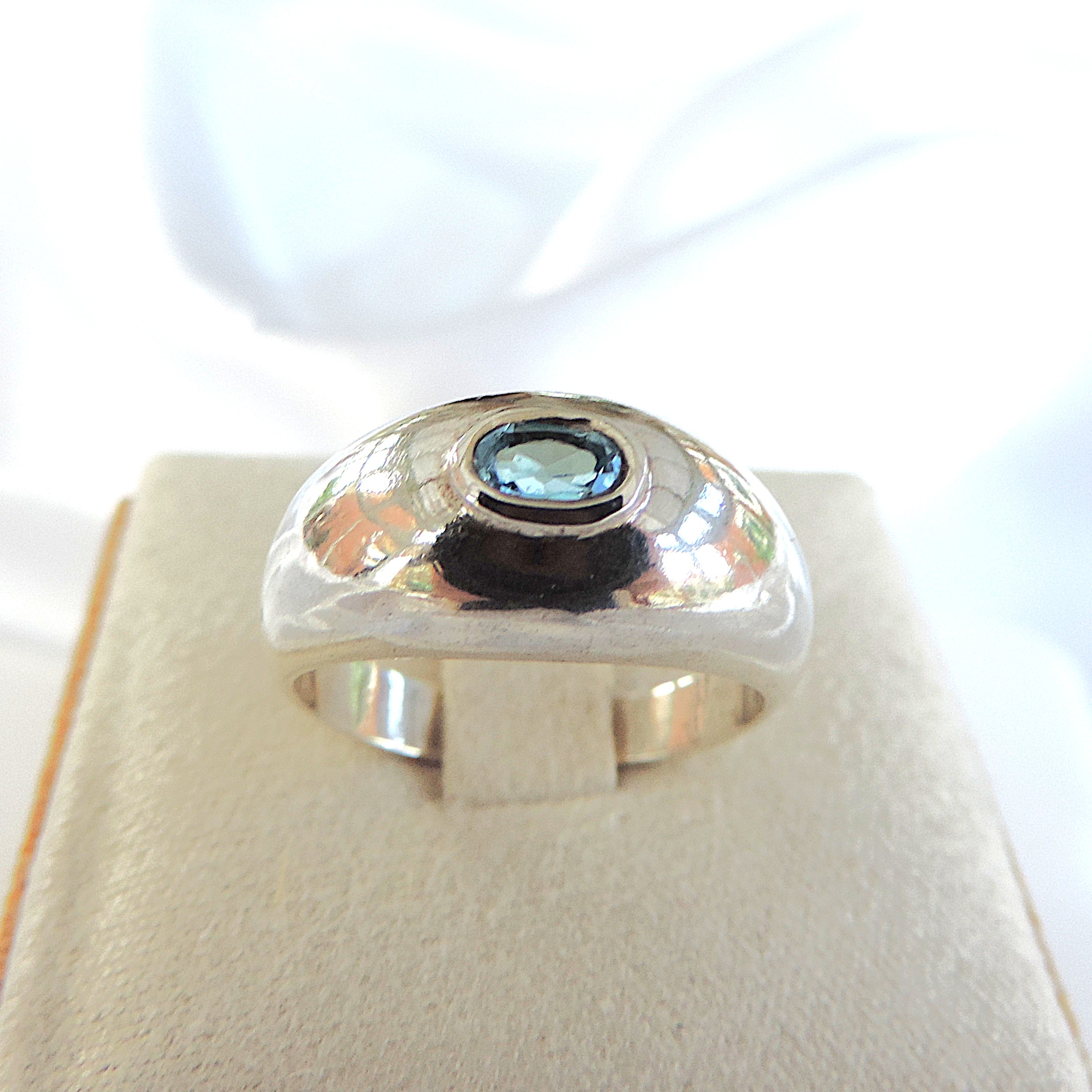 925 Sterling Silver Blue Topaz Gemstone Ring