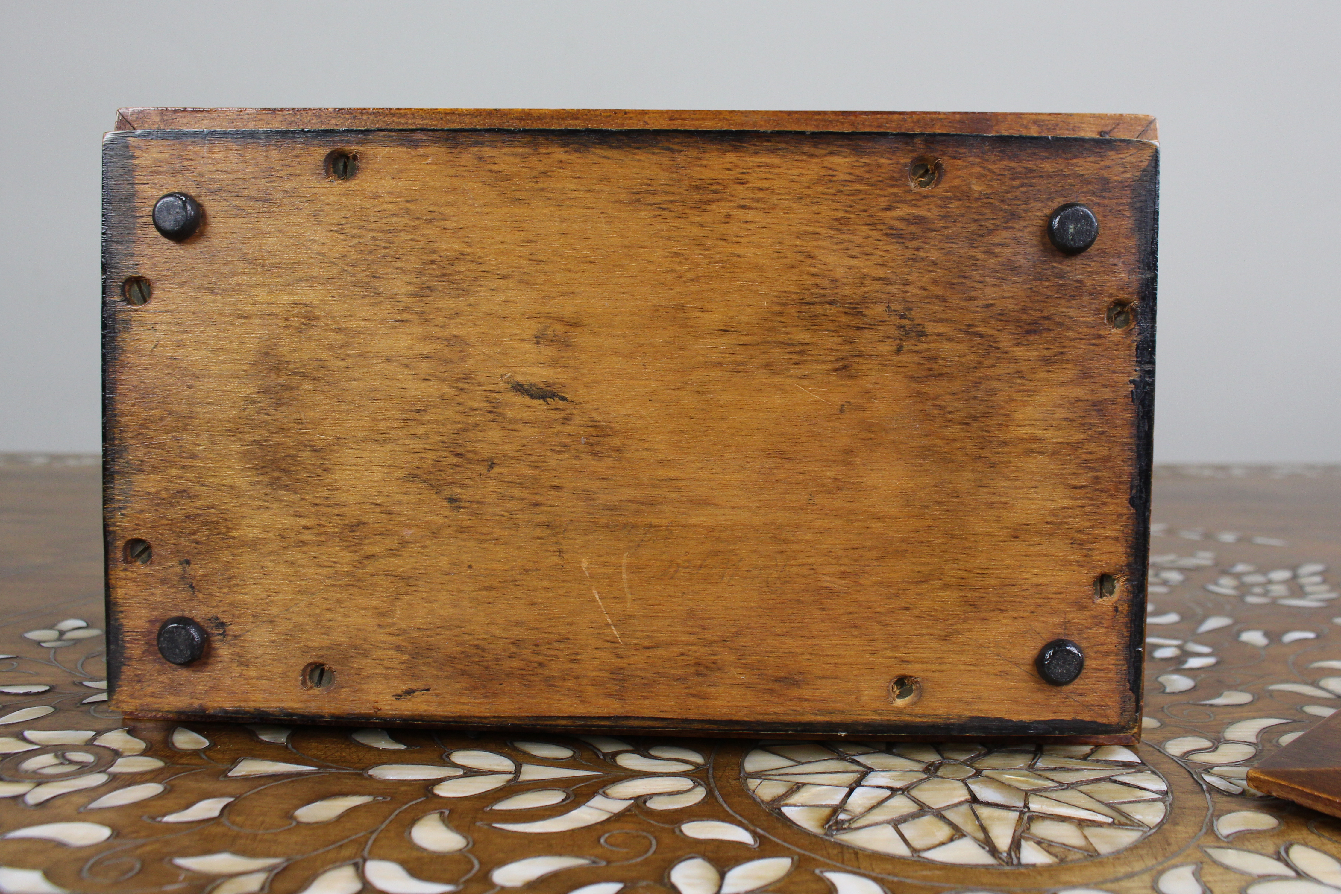Early 20th Century Arts & Crafts Walnut Box