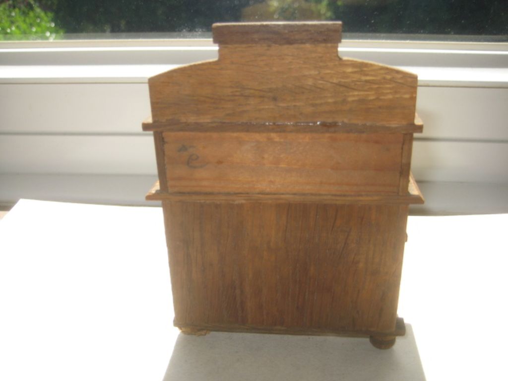 Vintage Dolls House Wooden Wash Stand