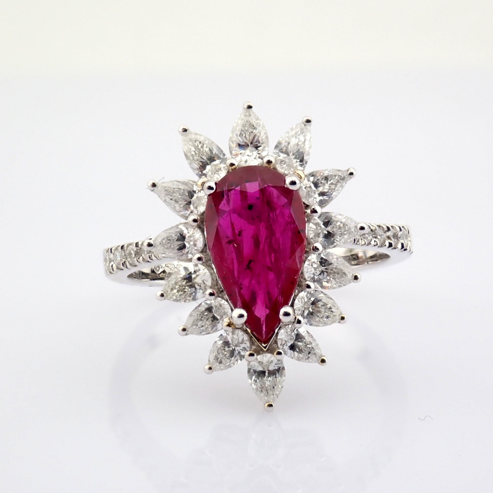 Natural Diamond 18K White Gold Ring