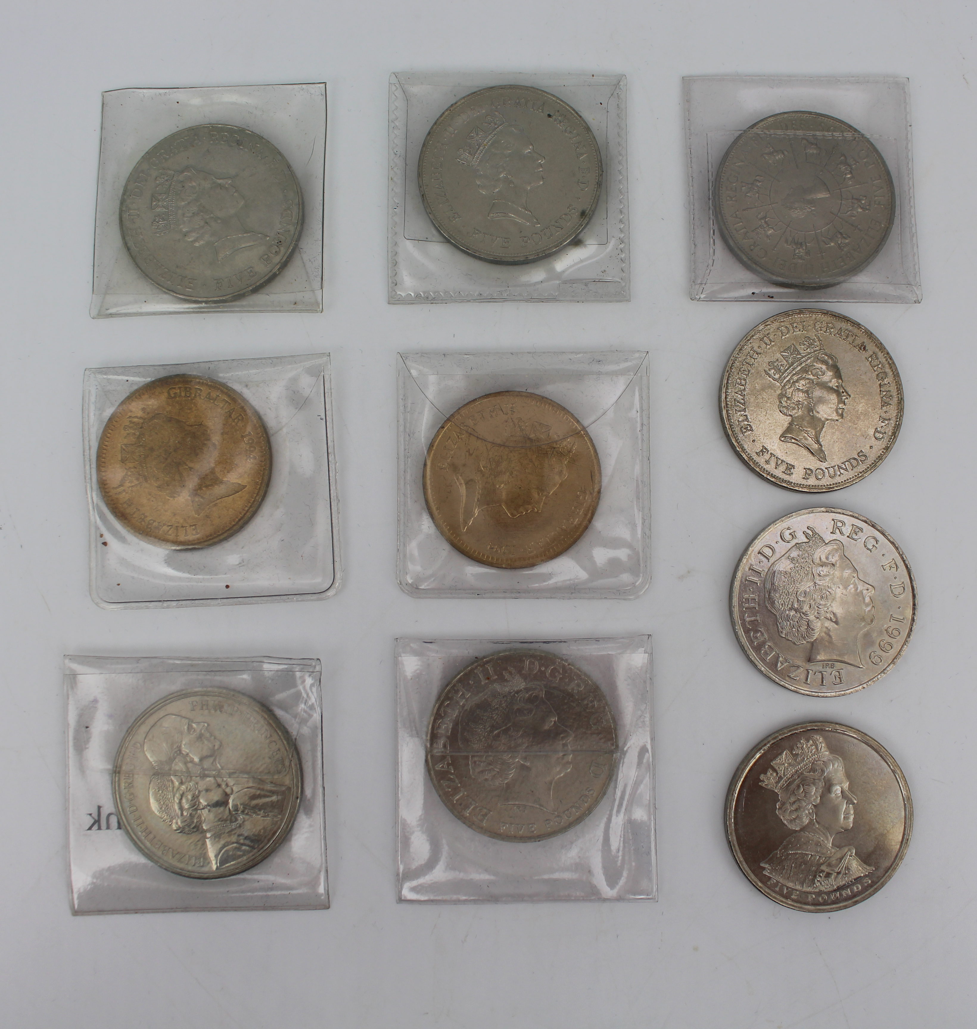 Collection of 10 £5 Five Pound Coins