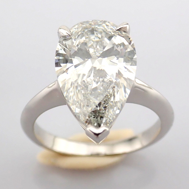 Pear Cut Lab-Grown Diamond Ring - 4.1 Total Carat (IGI Certified)