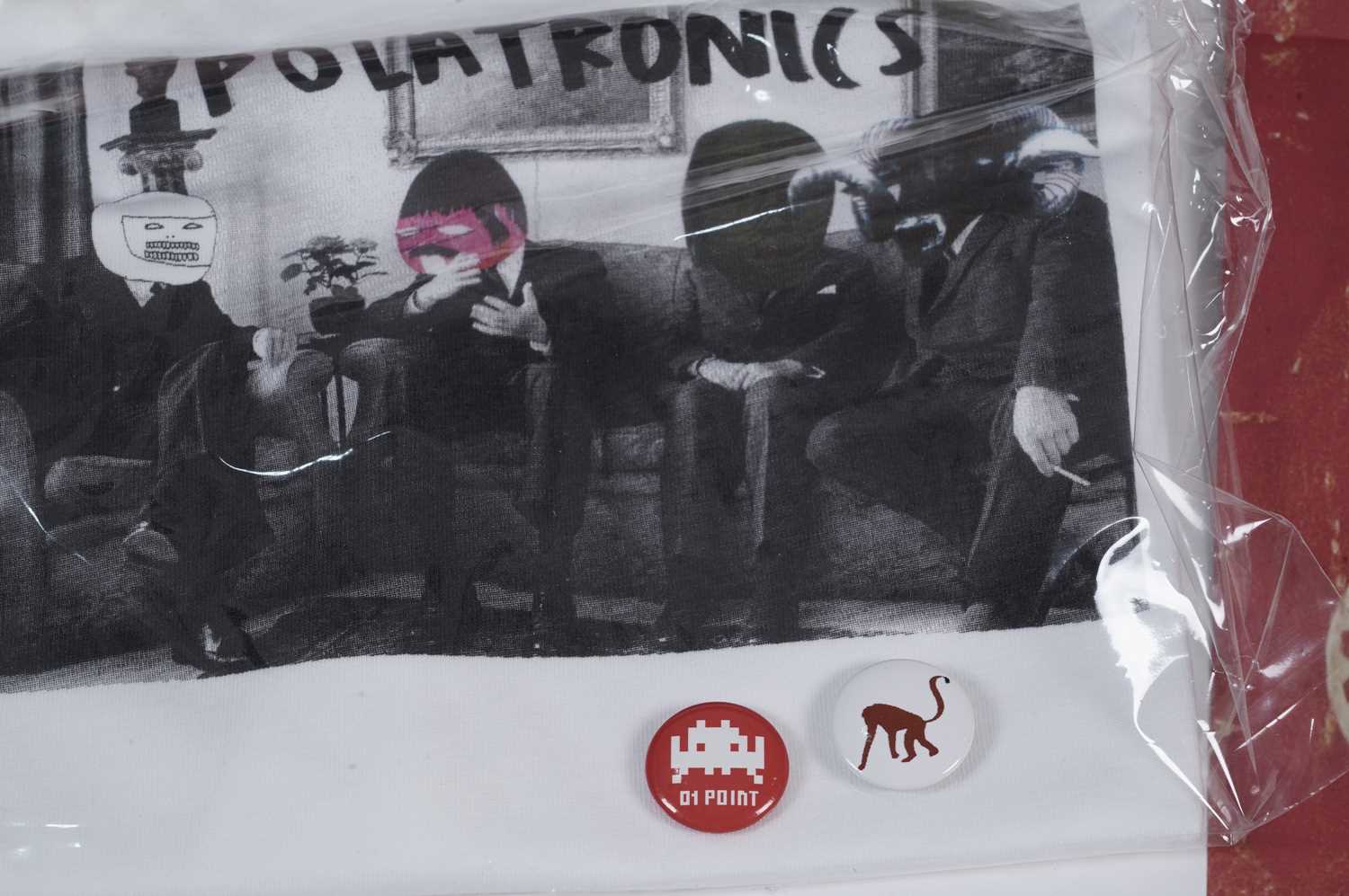 "Spank The Monkey" Shrigley, Invader, Shepard Fairey, Miss Van - Baltic Exhibition Box Set, 2006