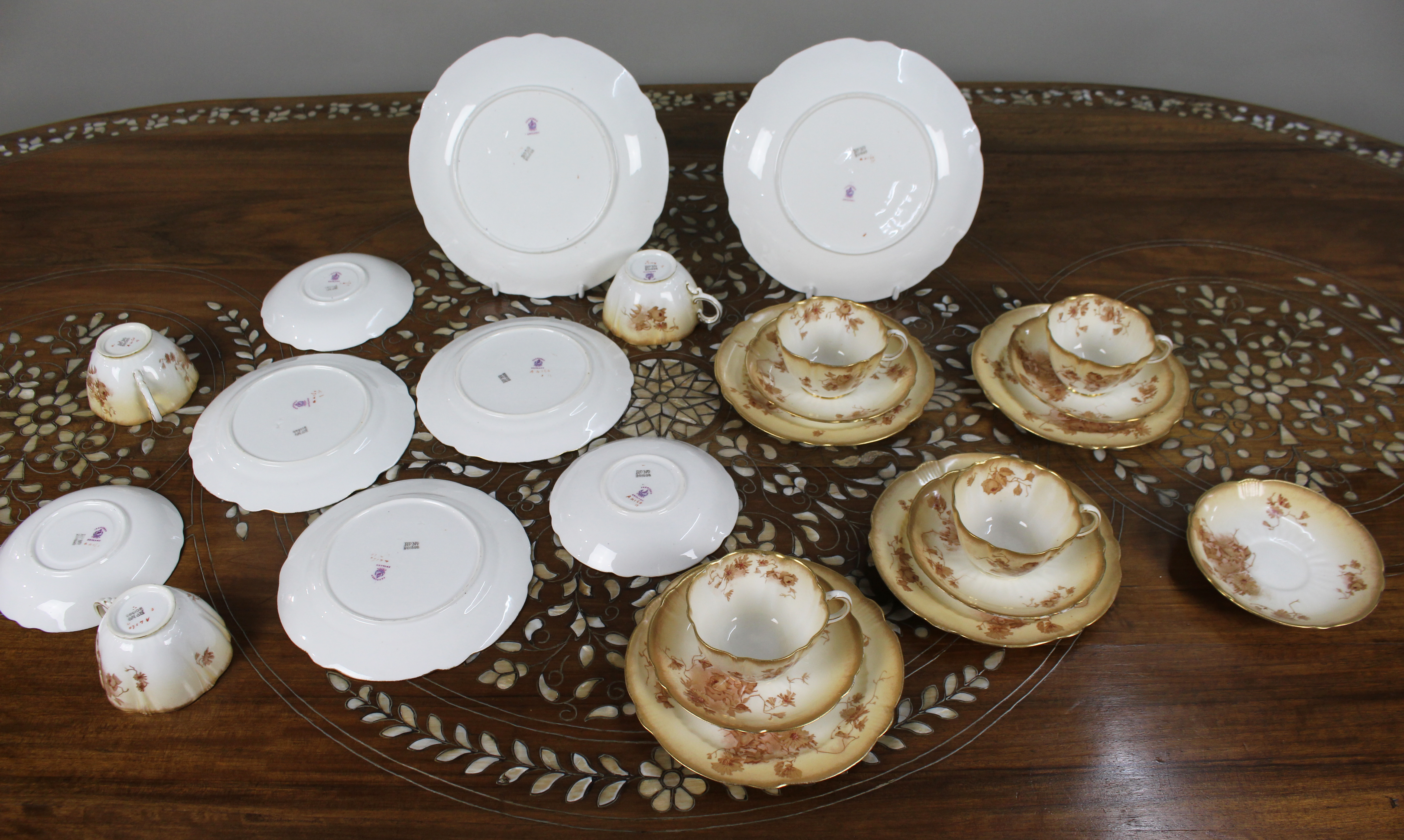Edwardian Crescent China Tea Service by Johnson Brothers, England (24 Pieces)
