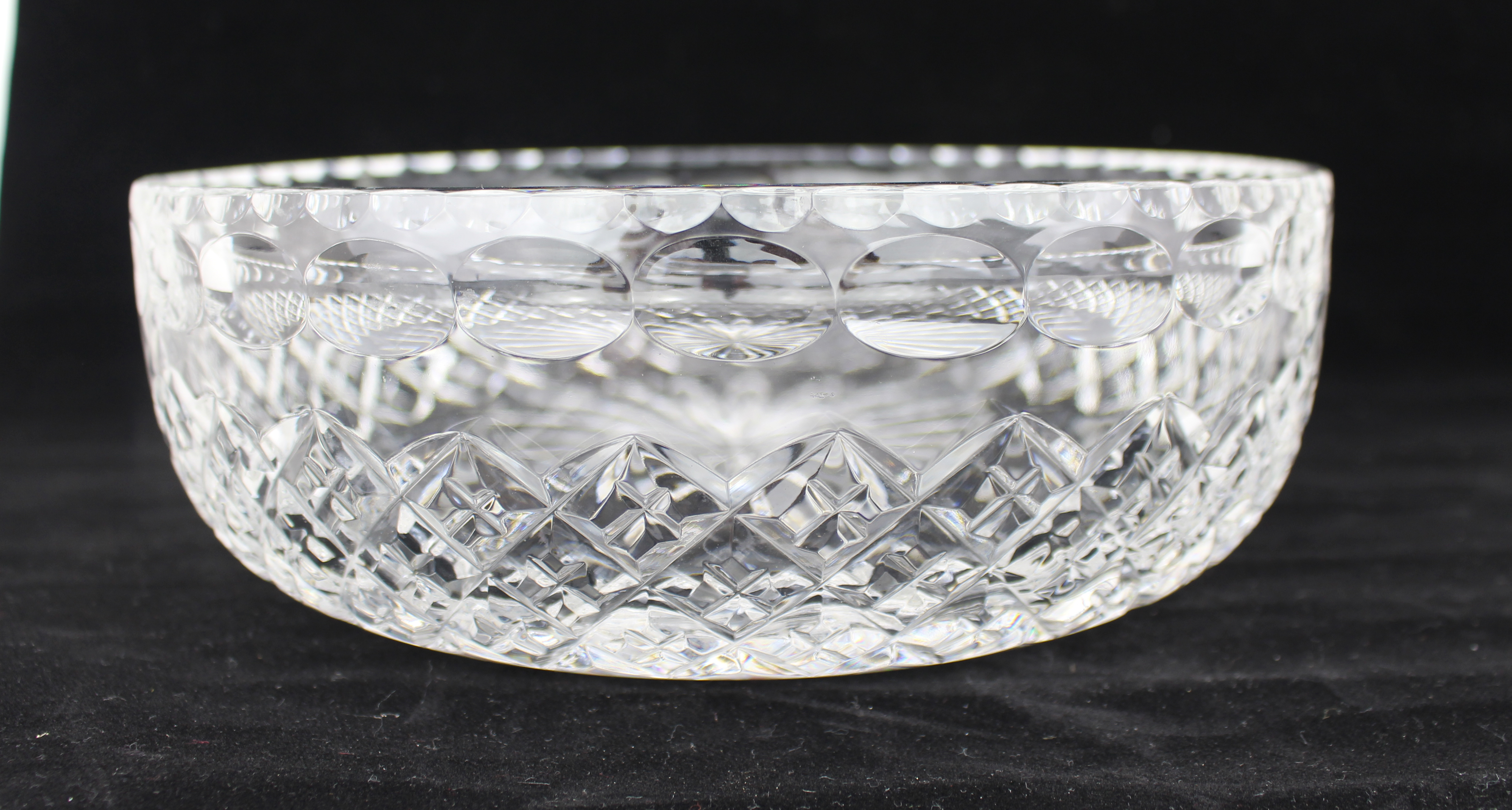 Large Heavy Cut Glass Centrepiece Fruit Bowl