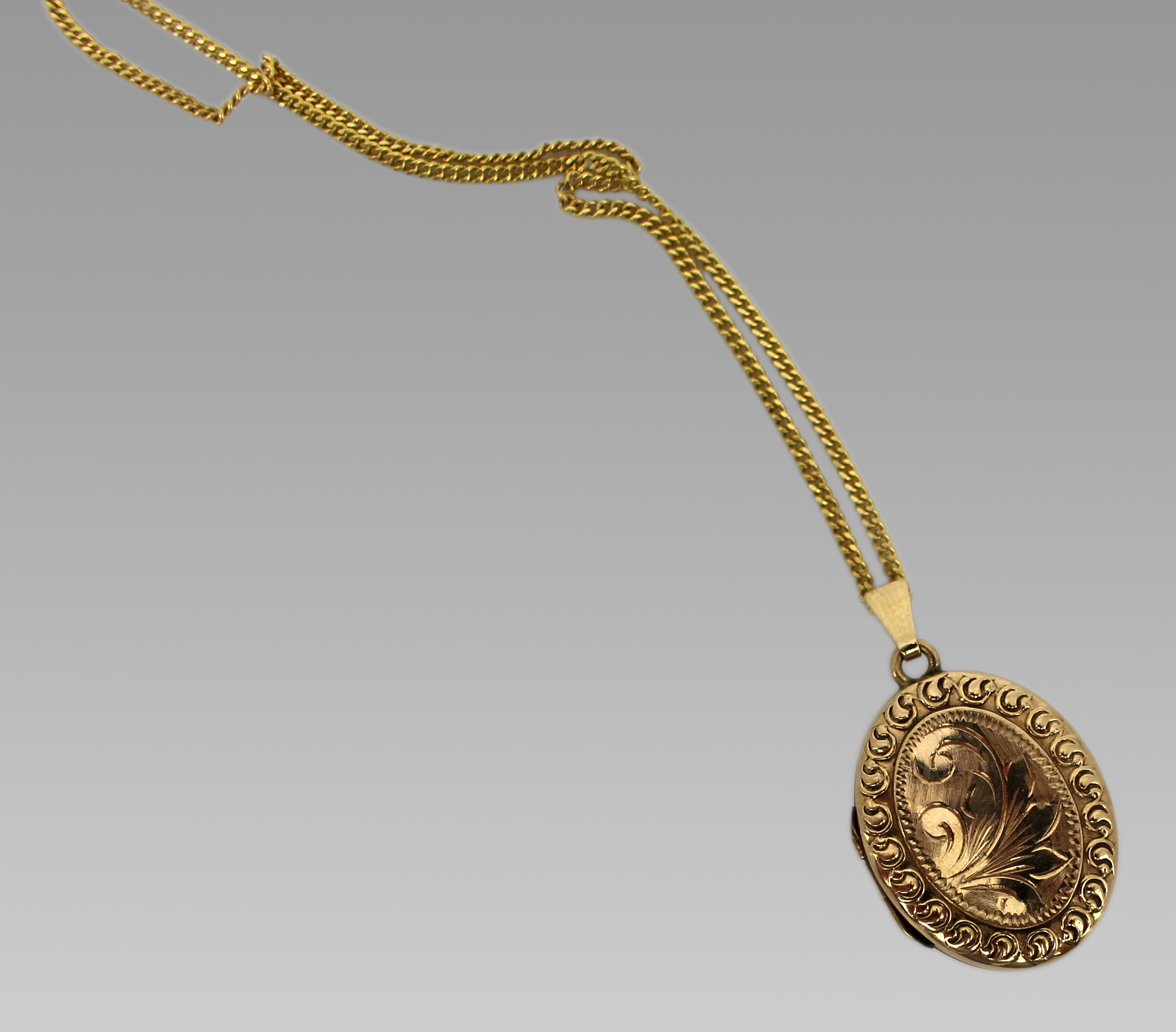 Vintage 9ct Gold Locket on Chain