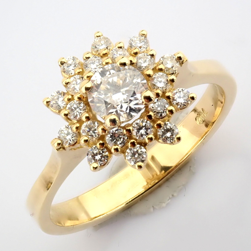 Natural Diamond 18K Yellow Gold Ring