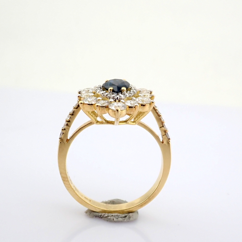 Natural Diamond 18K Yellow Gold Ring