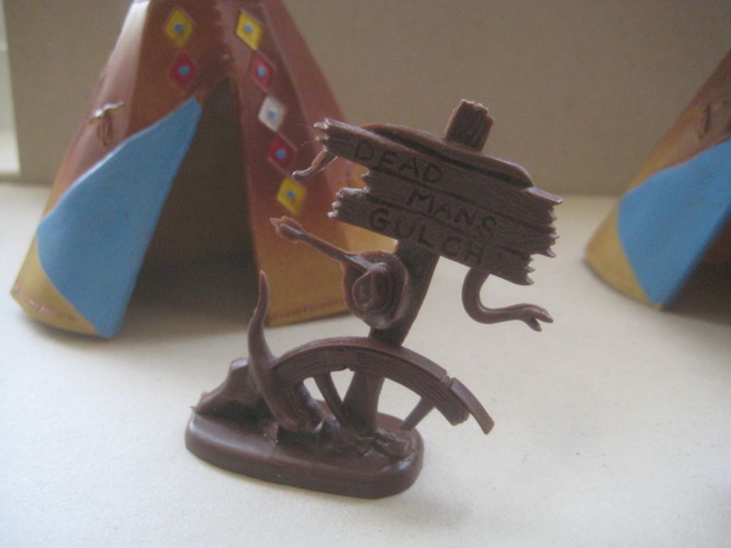 A Group of 4 Vintage Britain's Ltd Plastic Figures