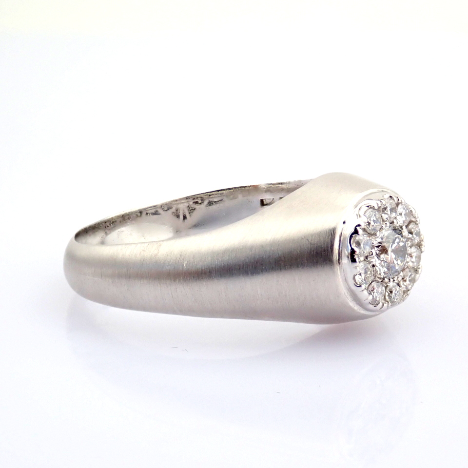 Natural Diamond 18K White Gold Ring