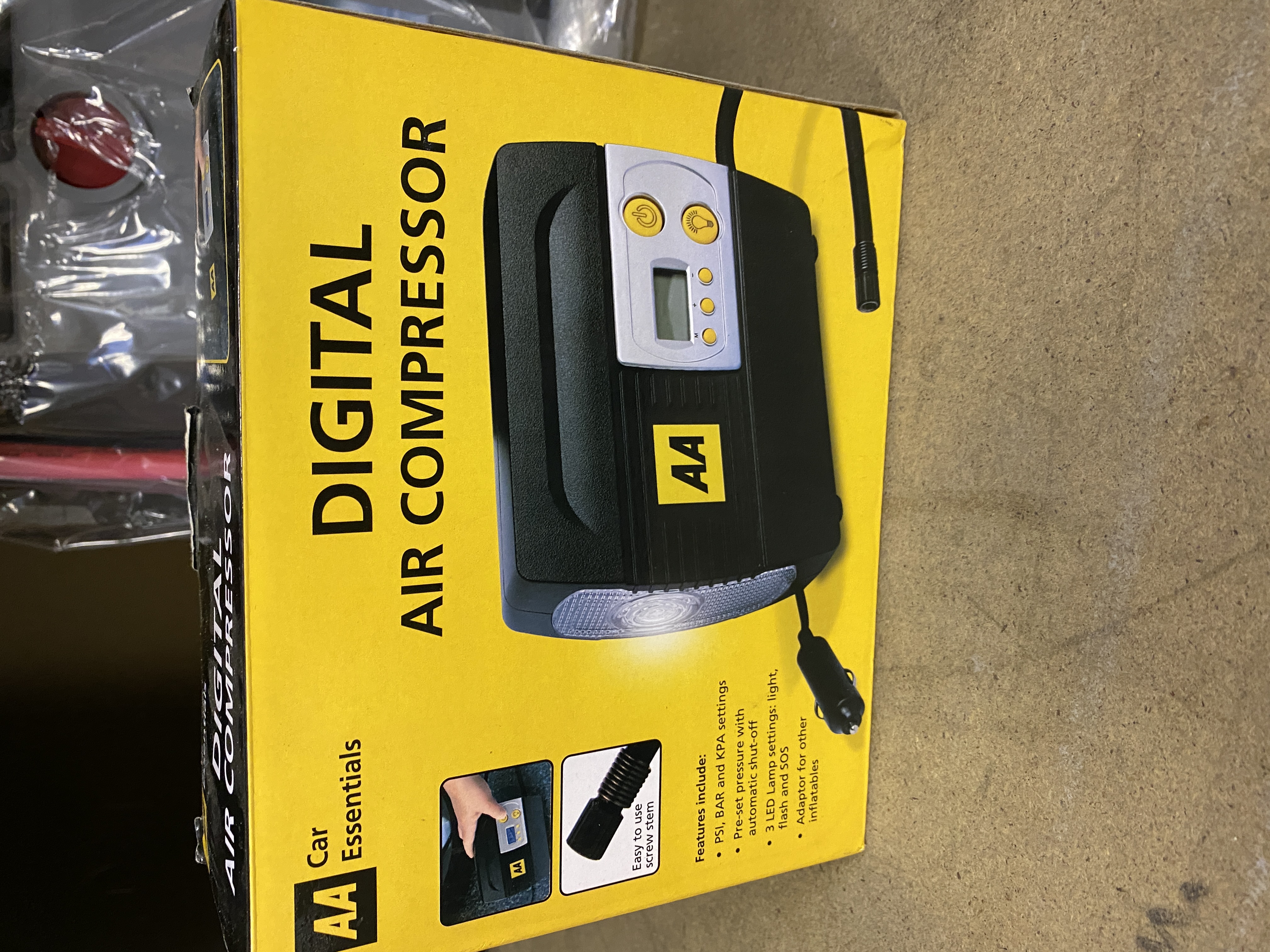 AA digital air compressor