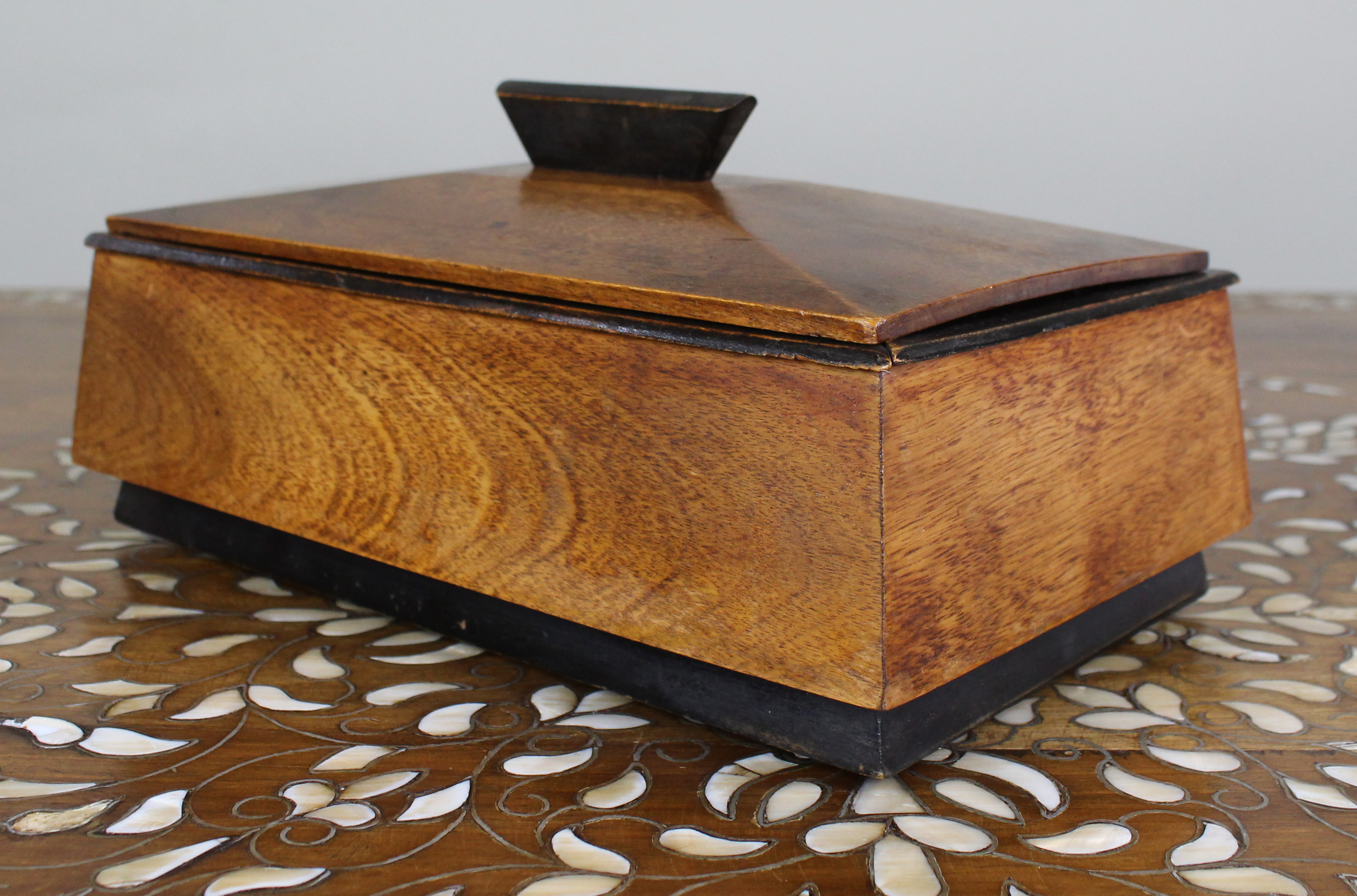Early 20th Century Arts & Crafts Walnut Box