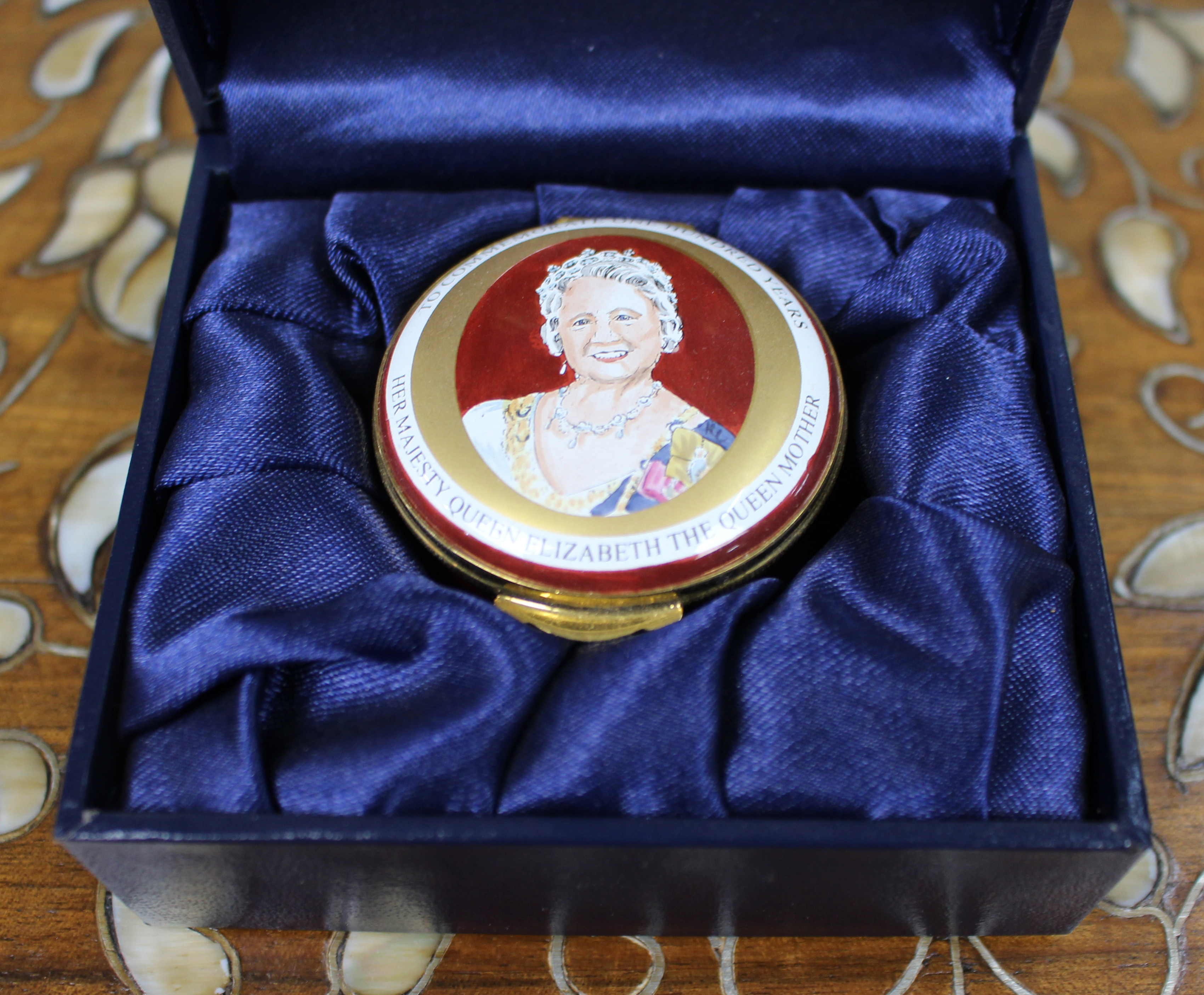Crummles Enamel Box – HM Queen Elizabeth The Queen Mother