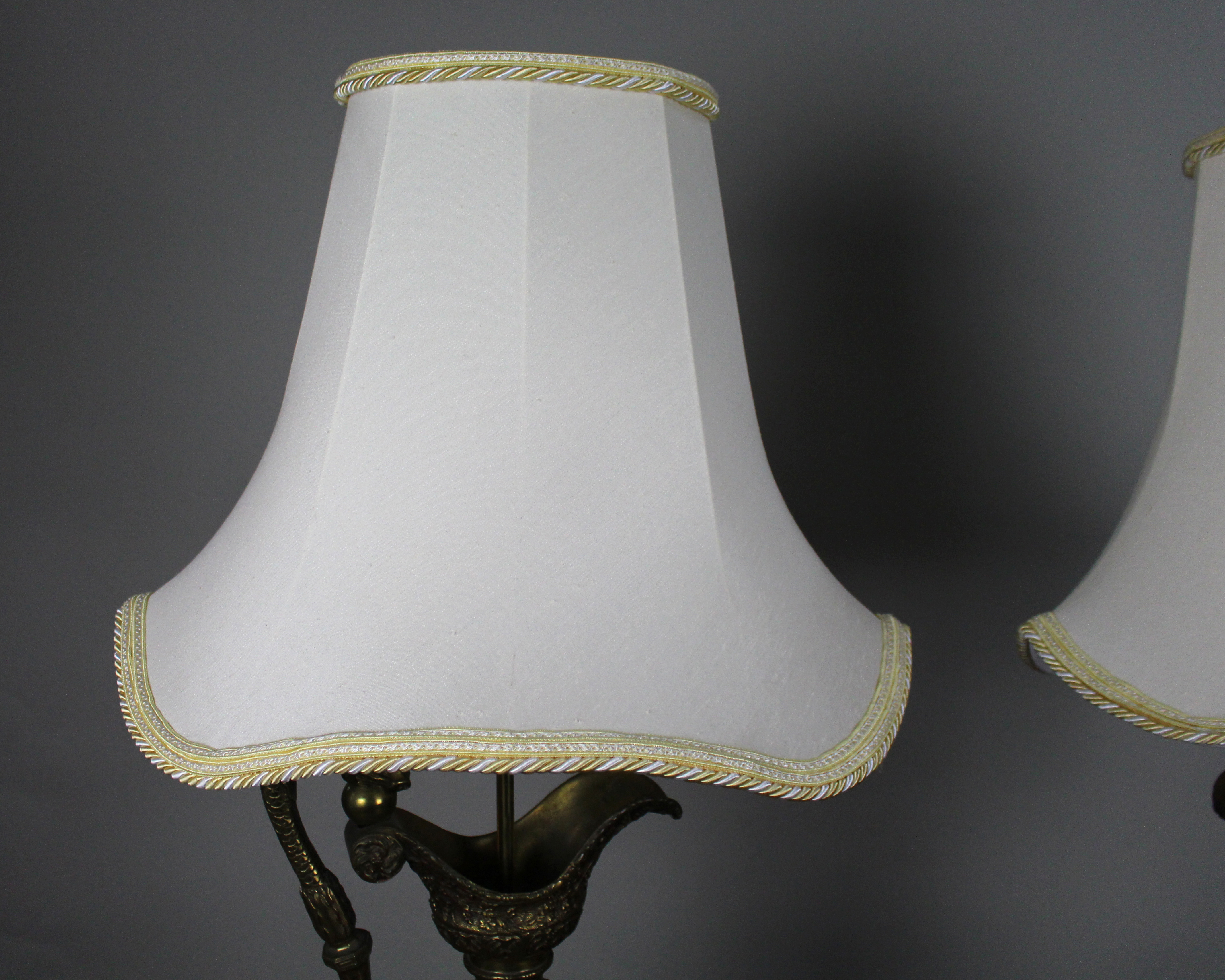 Pair of Early 20th Century French Neoclassical Ewer Lamps with Putti Relief