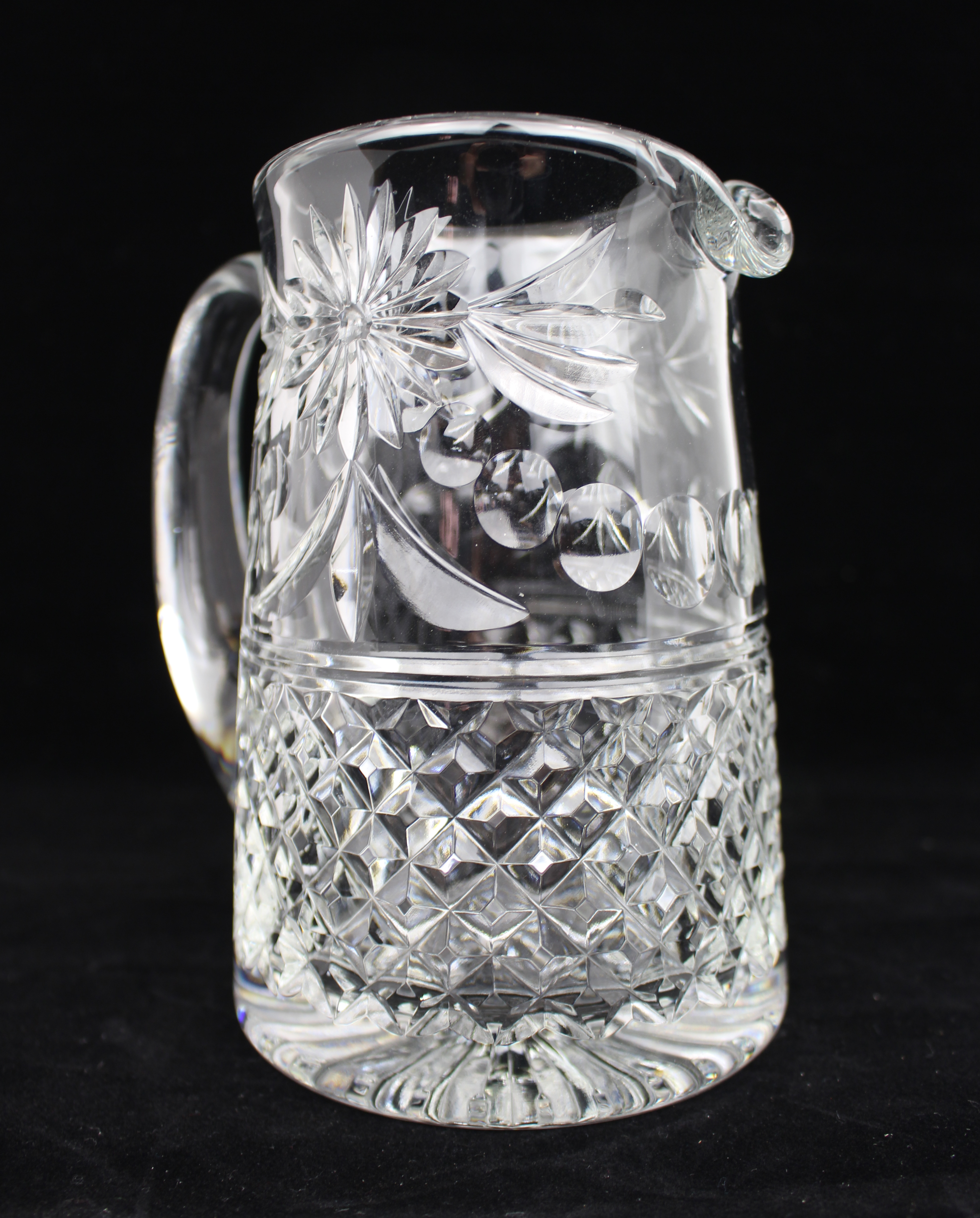Fine Stuart Crystal Beaconsfield Pattern Cut Glass Jug