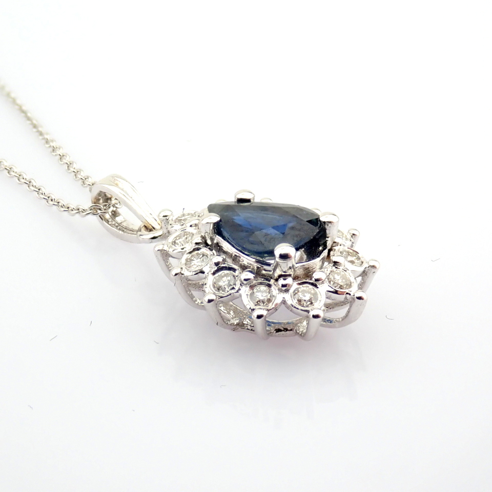Natural Diamond 18K White Gold Necklace