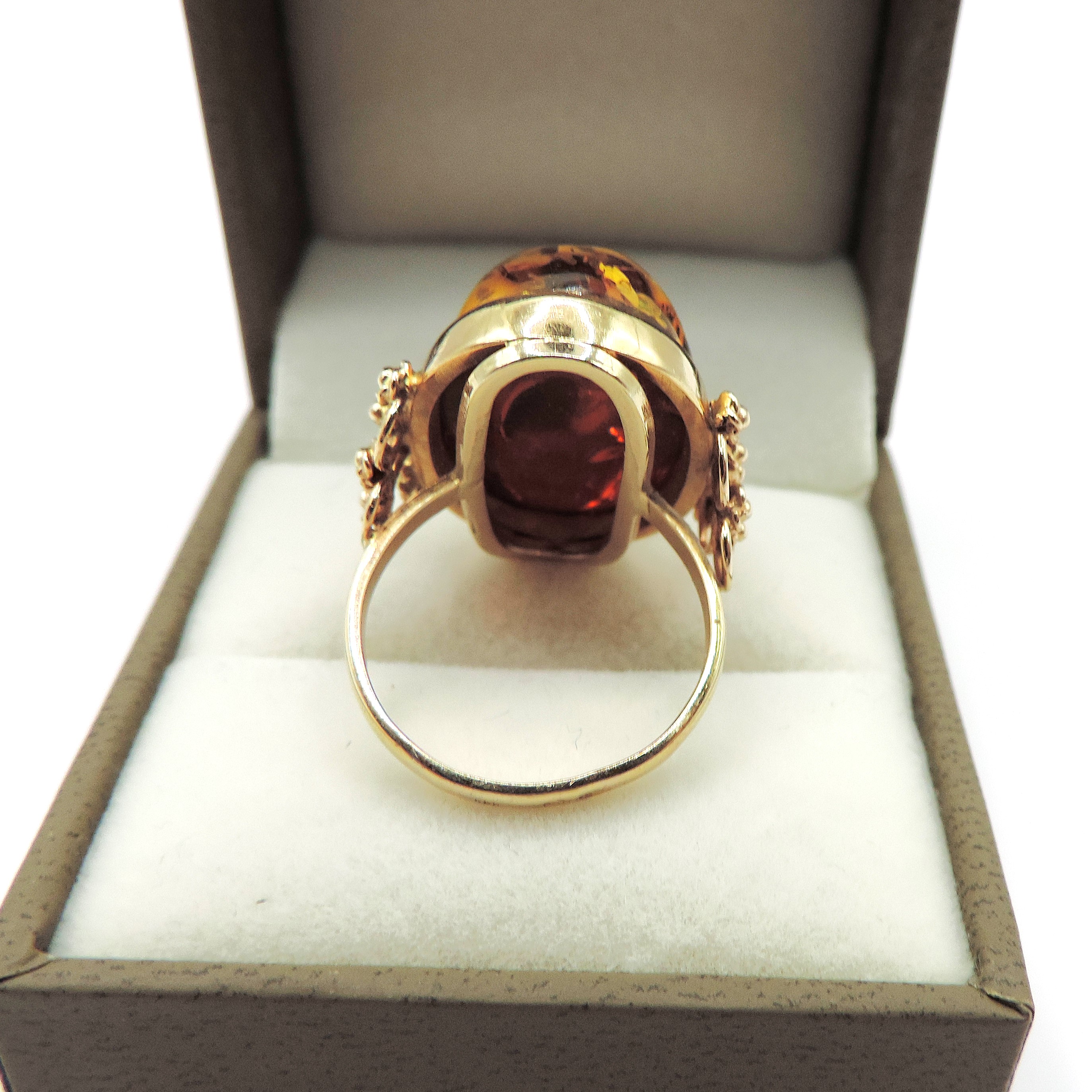 Artisan 14k Gold 23x12mm Cabochon Baltic Amber Ring circa. 1990's.