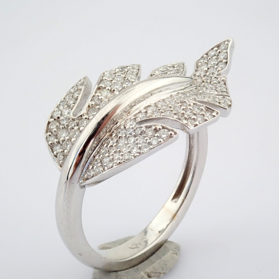 Natural Diamond 18K White Gold Ring