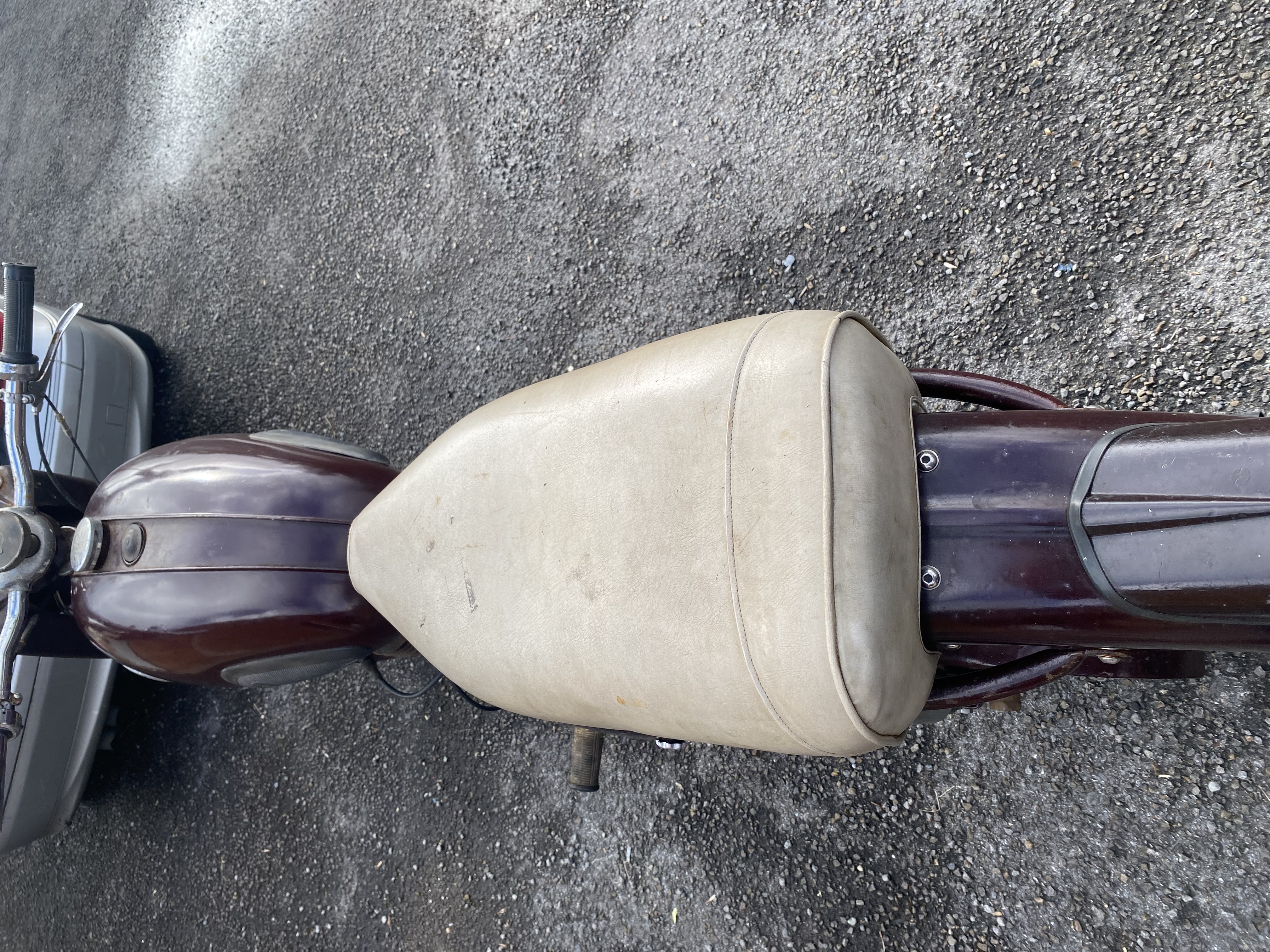 Ariel 650 Huntmaster, running project,with V5