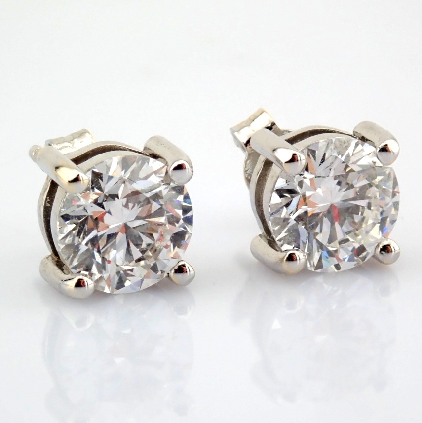 Round Cut Lab-Grown Diamond Earring - 2.9 Total Carat (IGI Certified)
