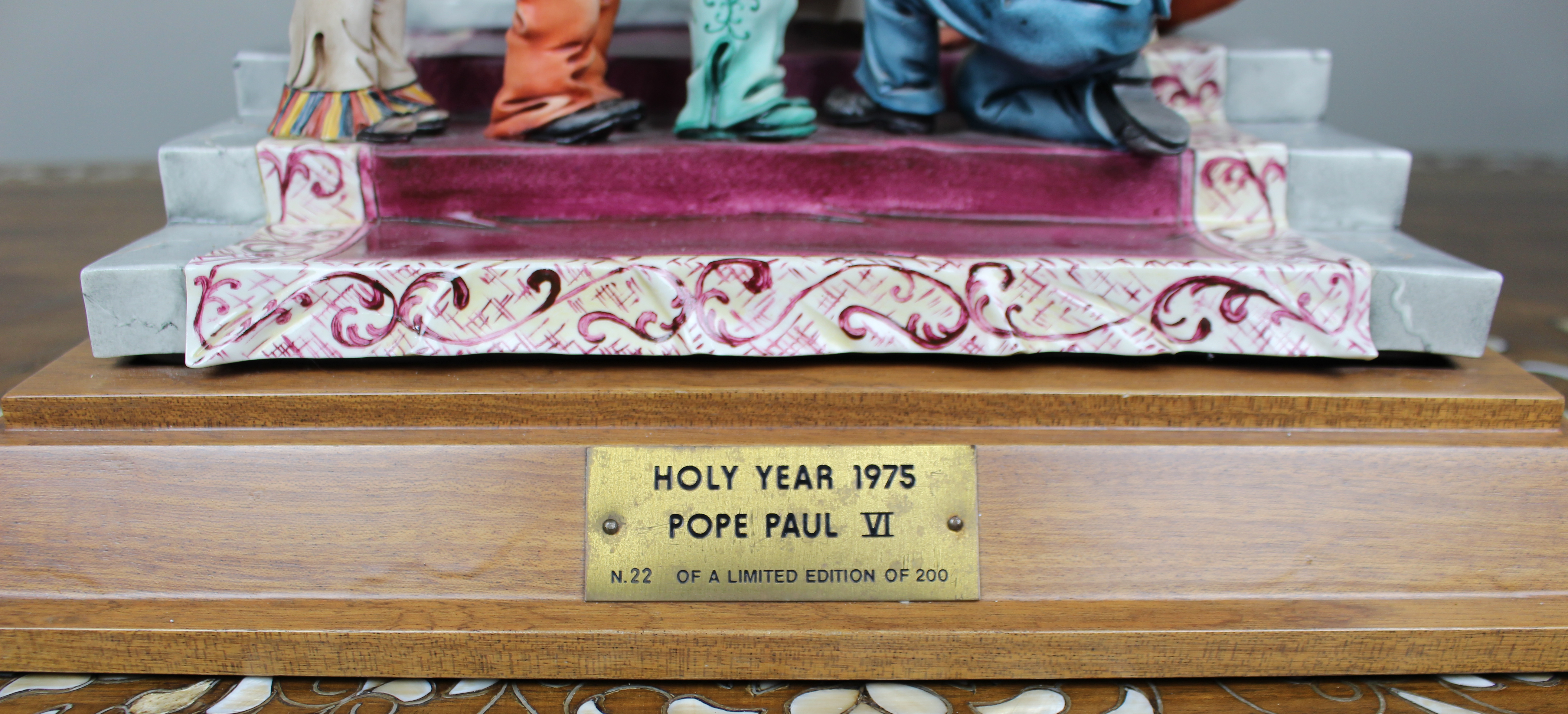 Large Capodimonte Porcelain Figurine – Pope Paul VI