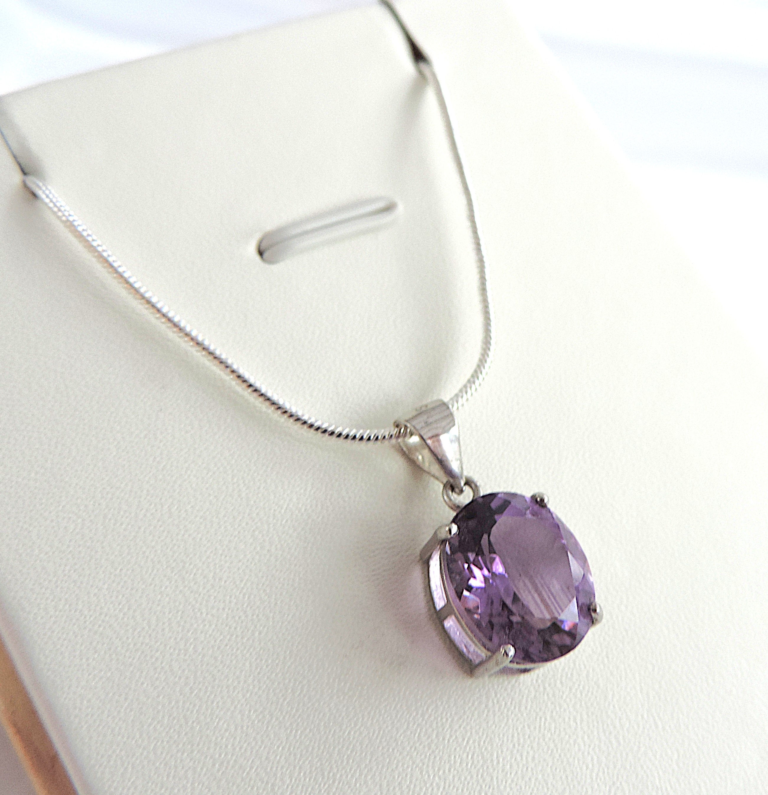925 Silver 3.2 Carat Amethyst Pendant Necklace
